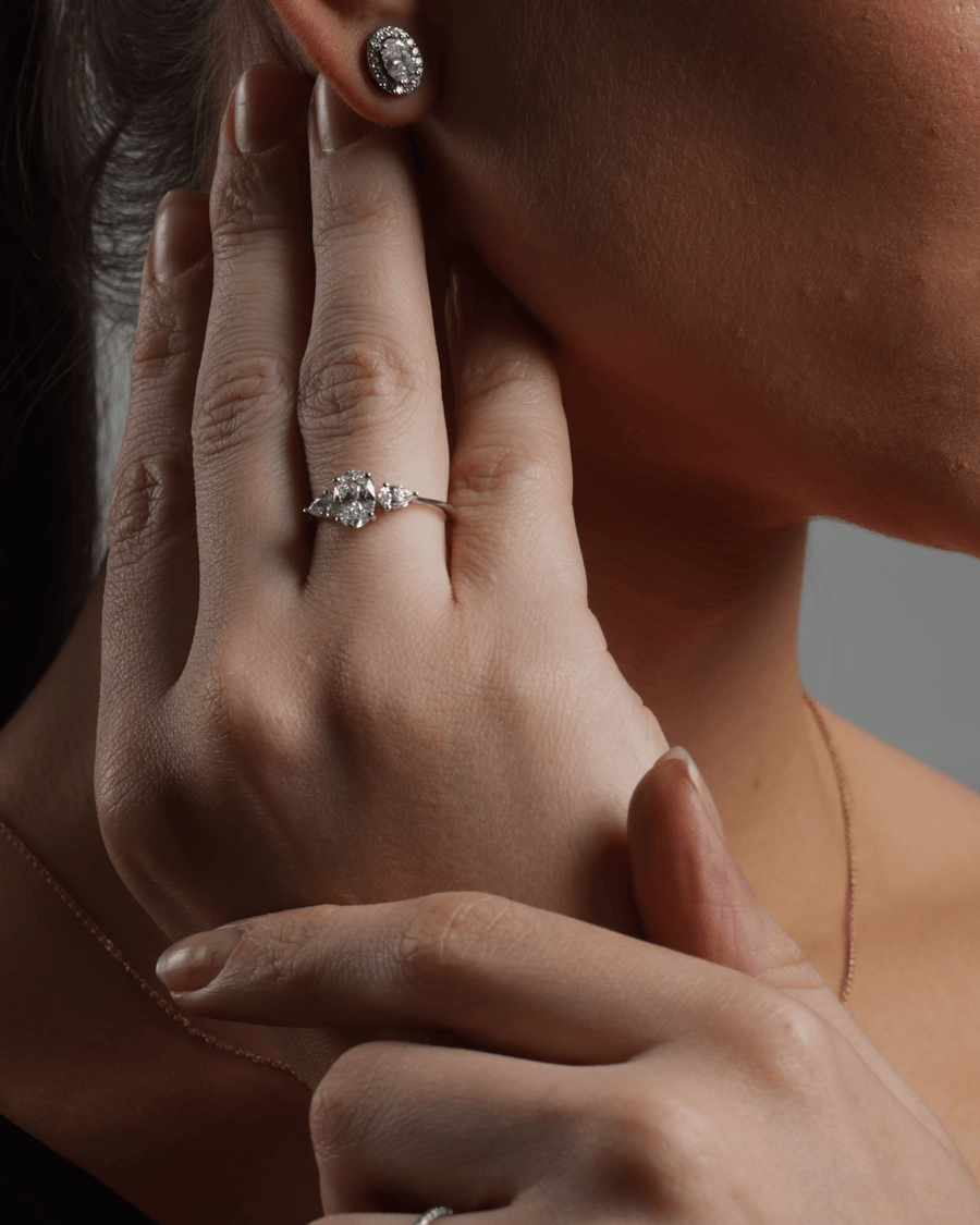 Close up of Aviara Solitaire Ring in BIS Hallmarked Gold | RareCut Lab Grown Diamonds