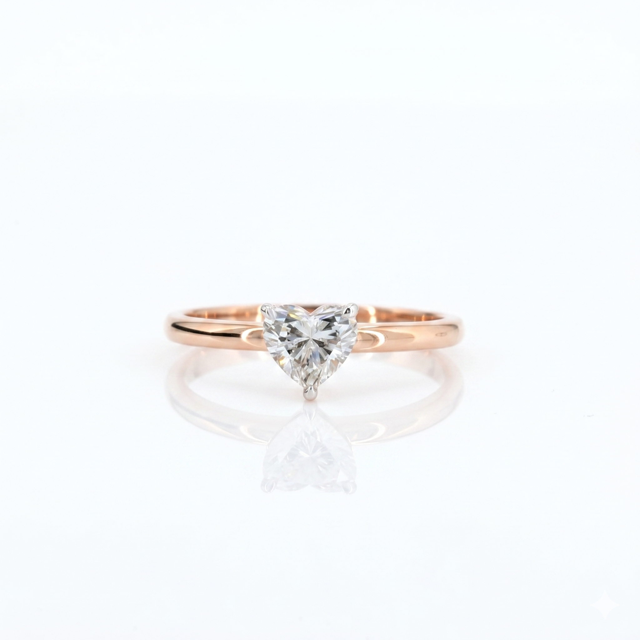 Amour Solitaire Ring