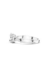 Helena Whisper Diamond Ring