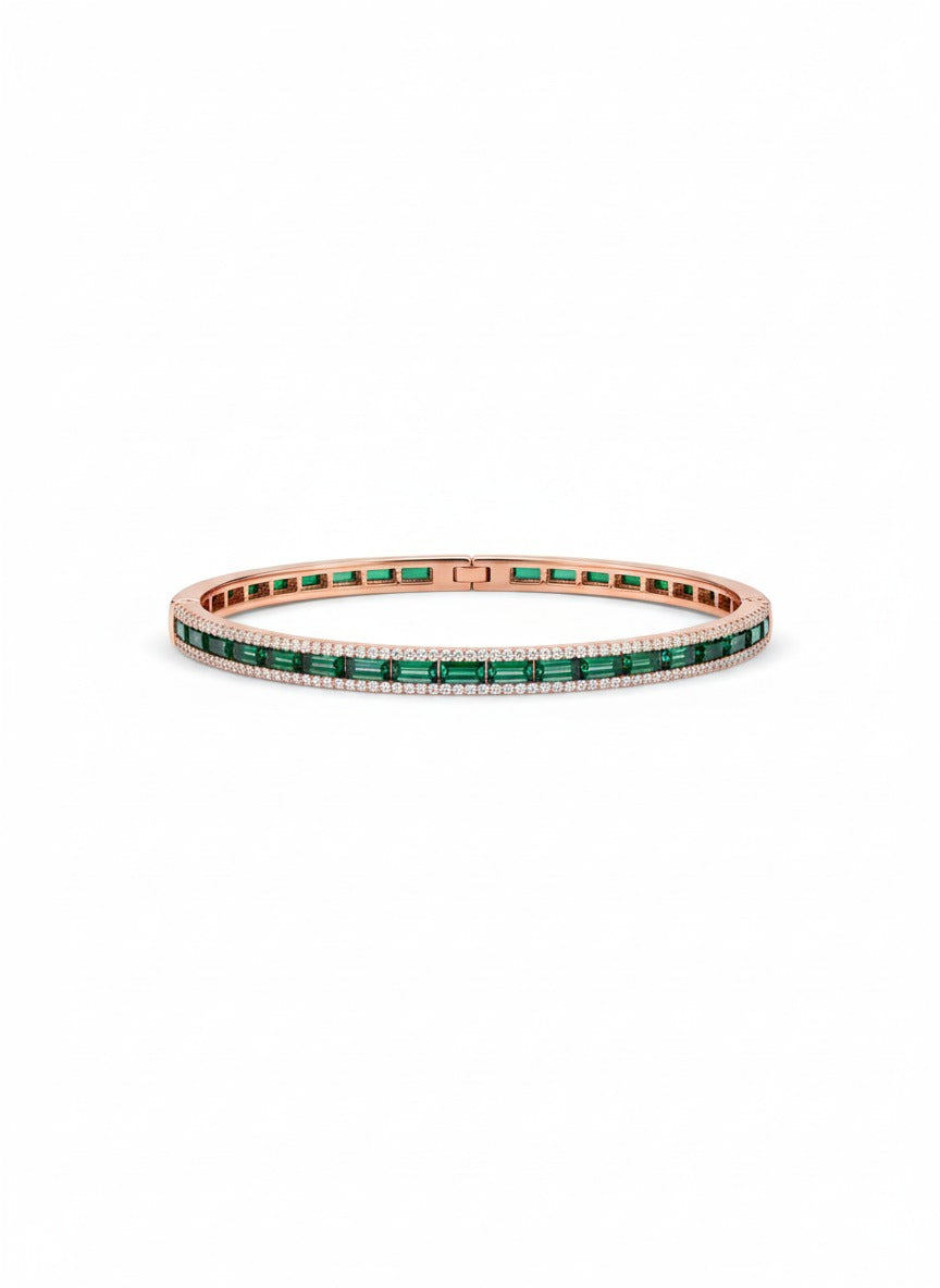 Close up of Emerald Line Bangle in BIS Hallmarked Gold | RareCut Lab Grown Diamonds