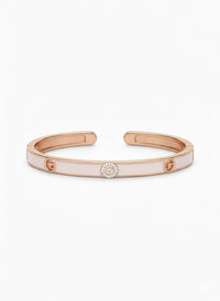 Close up of Blush Orbit Cuff in BIS Hallmarked Gold | RareCut Lab Grown Diamonds