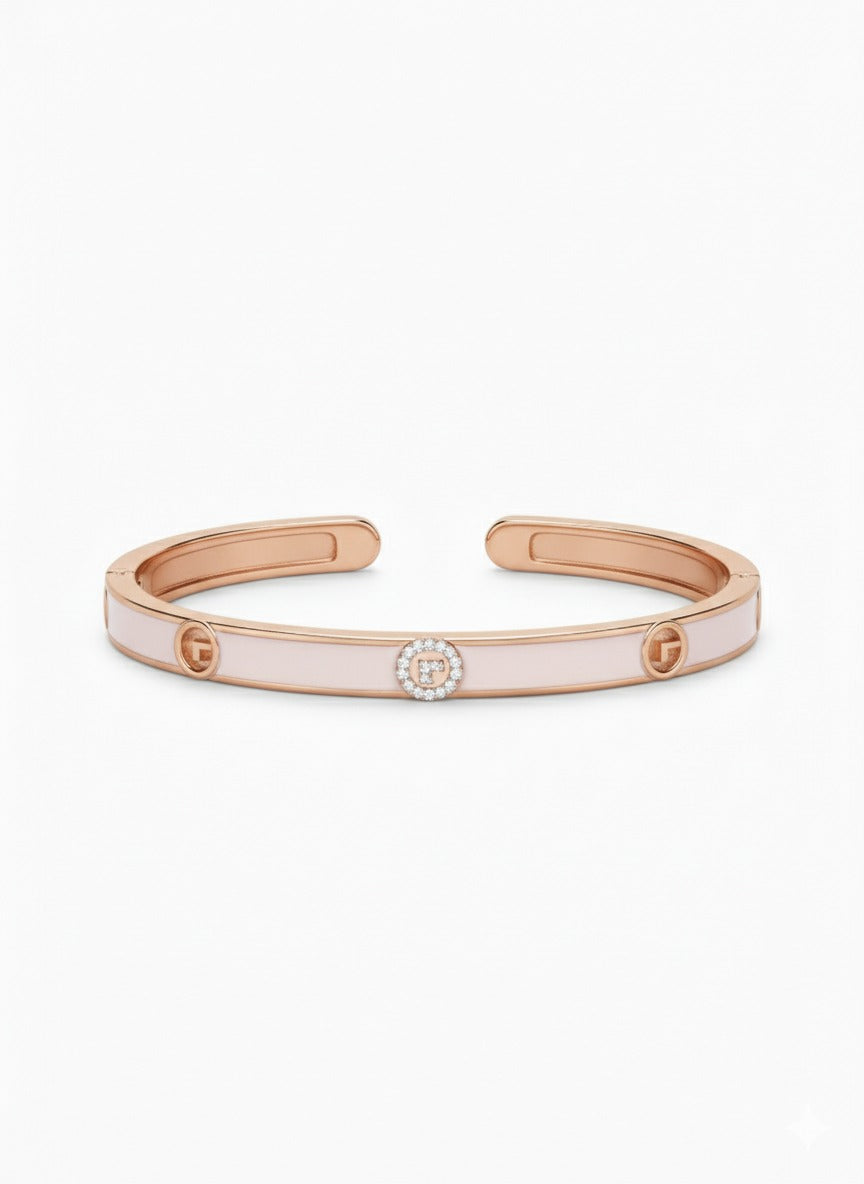 Close up of Blush Orbit Cuff in BIS Hallmarked Gold | RareCut Lab Grown Diamonds