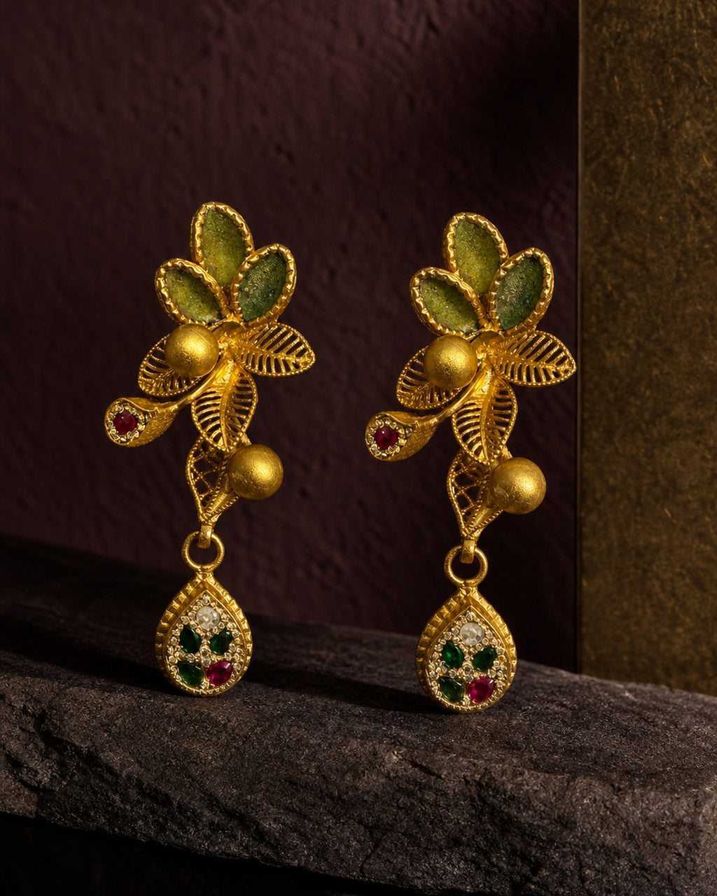 Heritage 9 Earring Pair