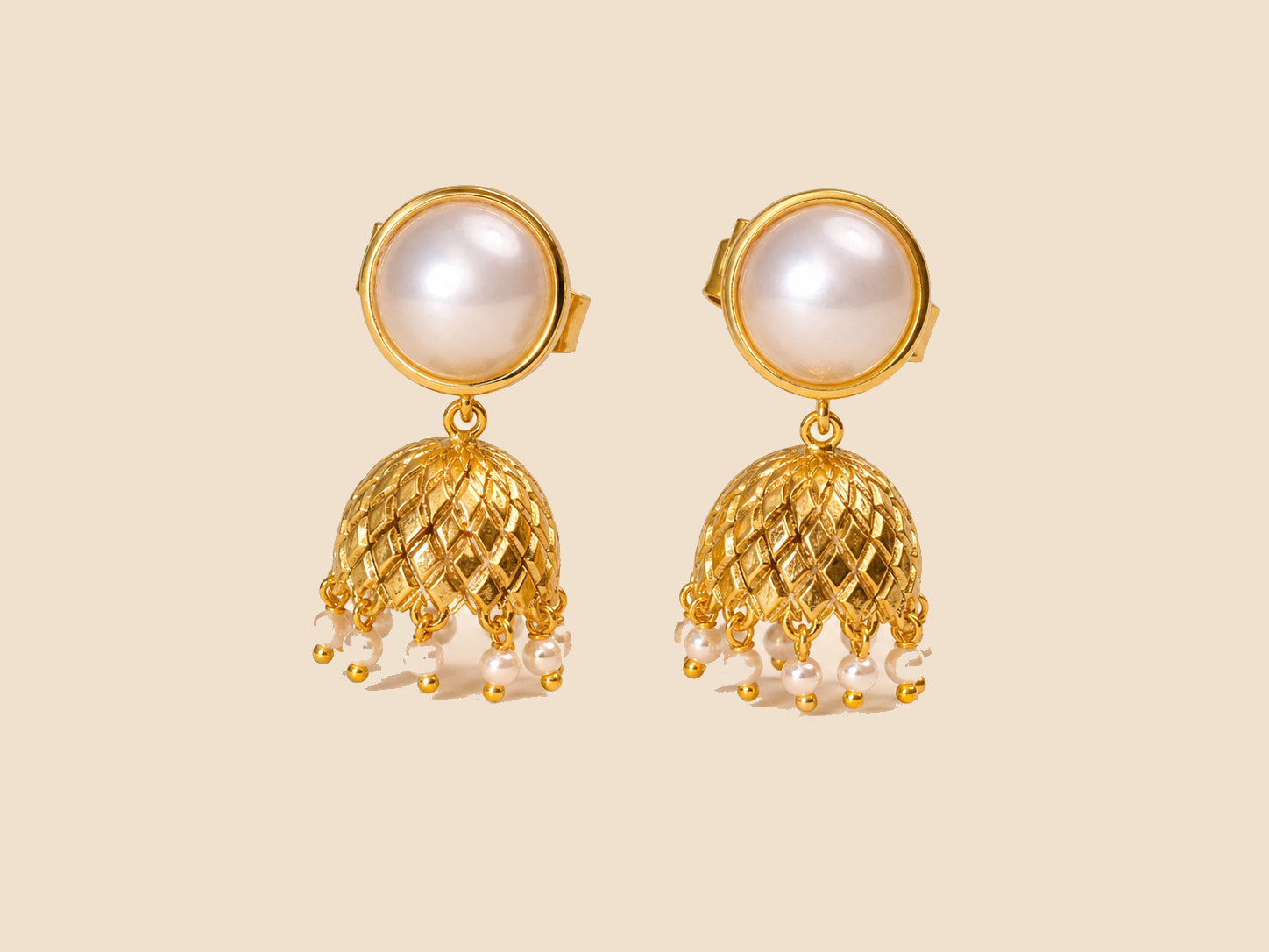 Noor Pearl Jhumka Earrings