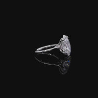 Orelia Oval Solitaire Ring - Oval-Cut Lab-Grown Diamond Ring Video | RareCut India